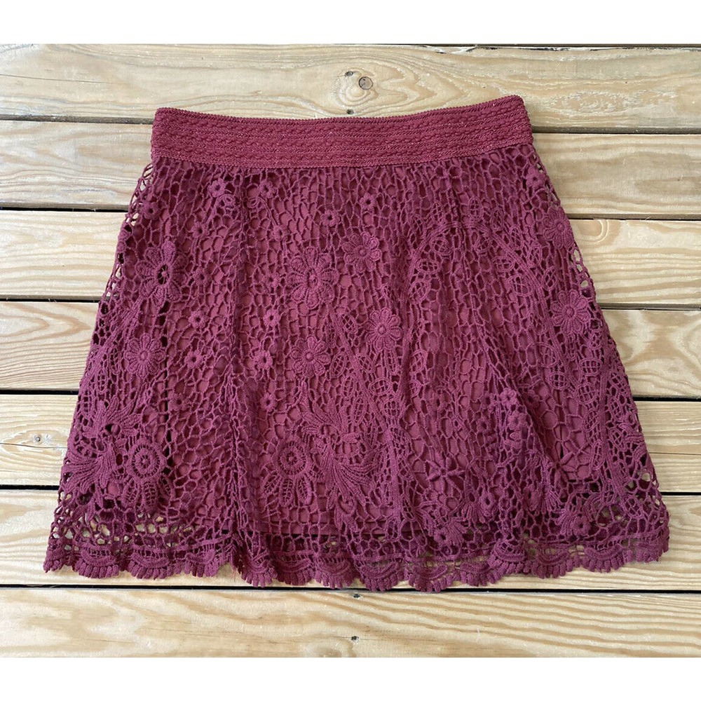 NWT MB DESIGN Rosewood Lace Fairfax Mini Skirt M